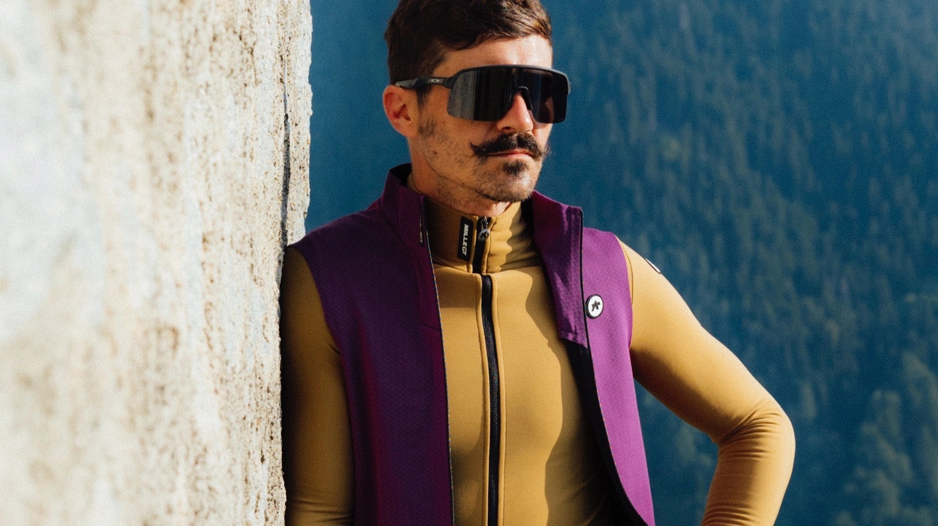 “秋色”を使って、カラー × カラーの重ね着も楽々。MILLE GT SPRING FALL JERSEY C2