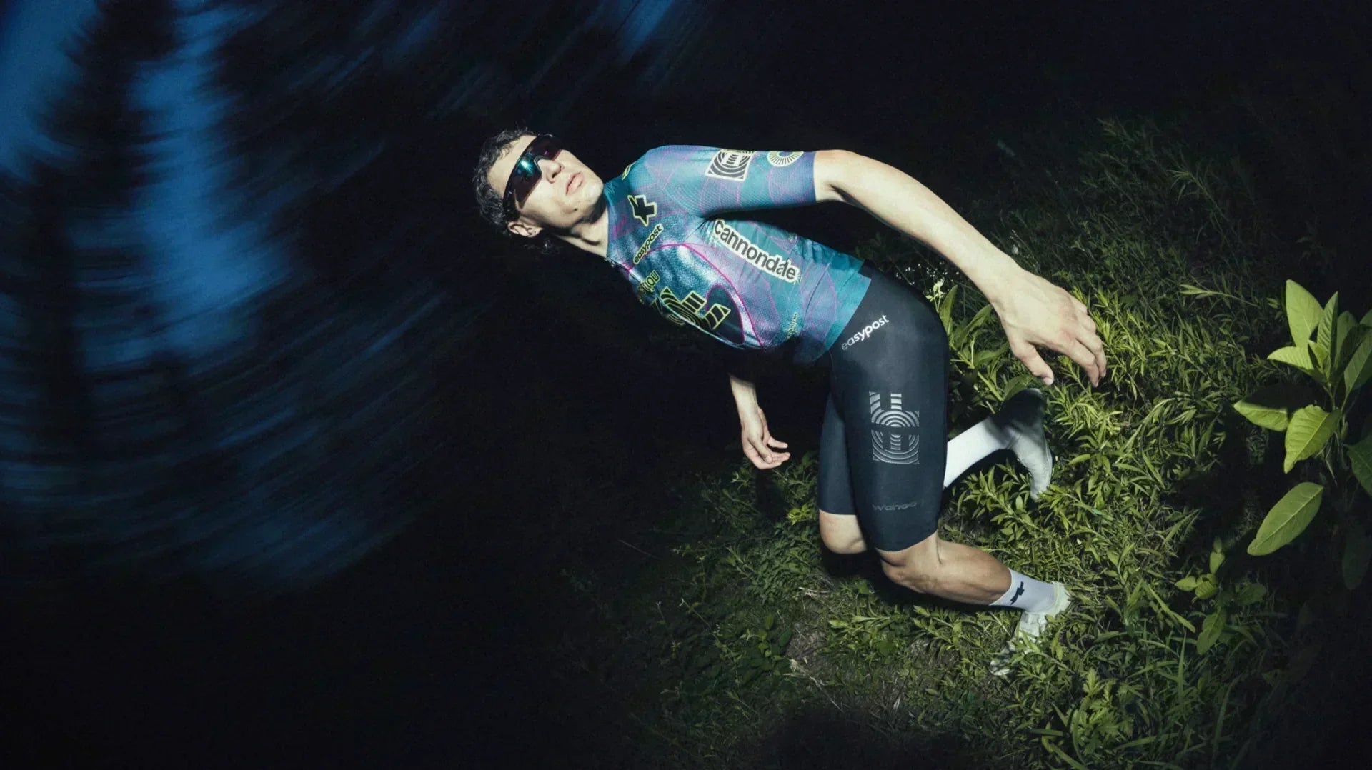 夏の終わりの駆け込み入荷。「EF Pro Cycling × ASSOS」限定ジャージ 第3弾!