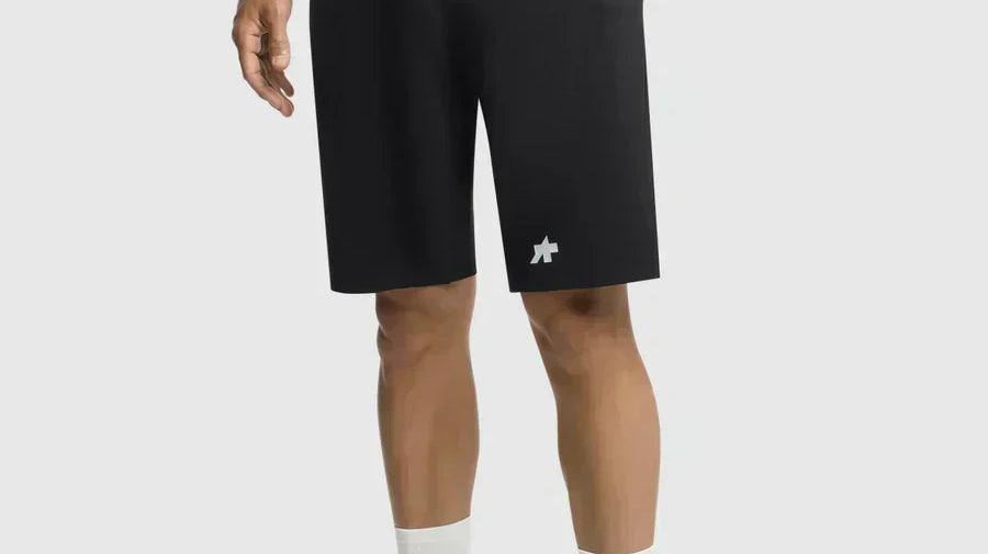 かつてこんなに柔らかくて涼しい短パンがありましたでしょうか? TACTICA POST RIDE SHORTS T5 が入荷です!