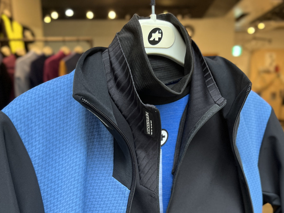 真冬は3枚1組でポカポカ。春秋のトップスとしても優秀。ミッドレイヤー