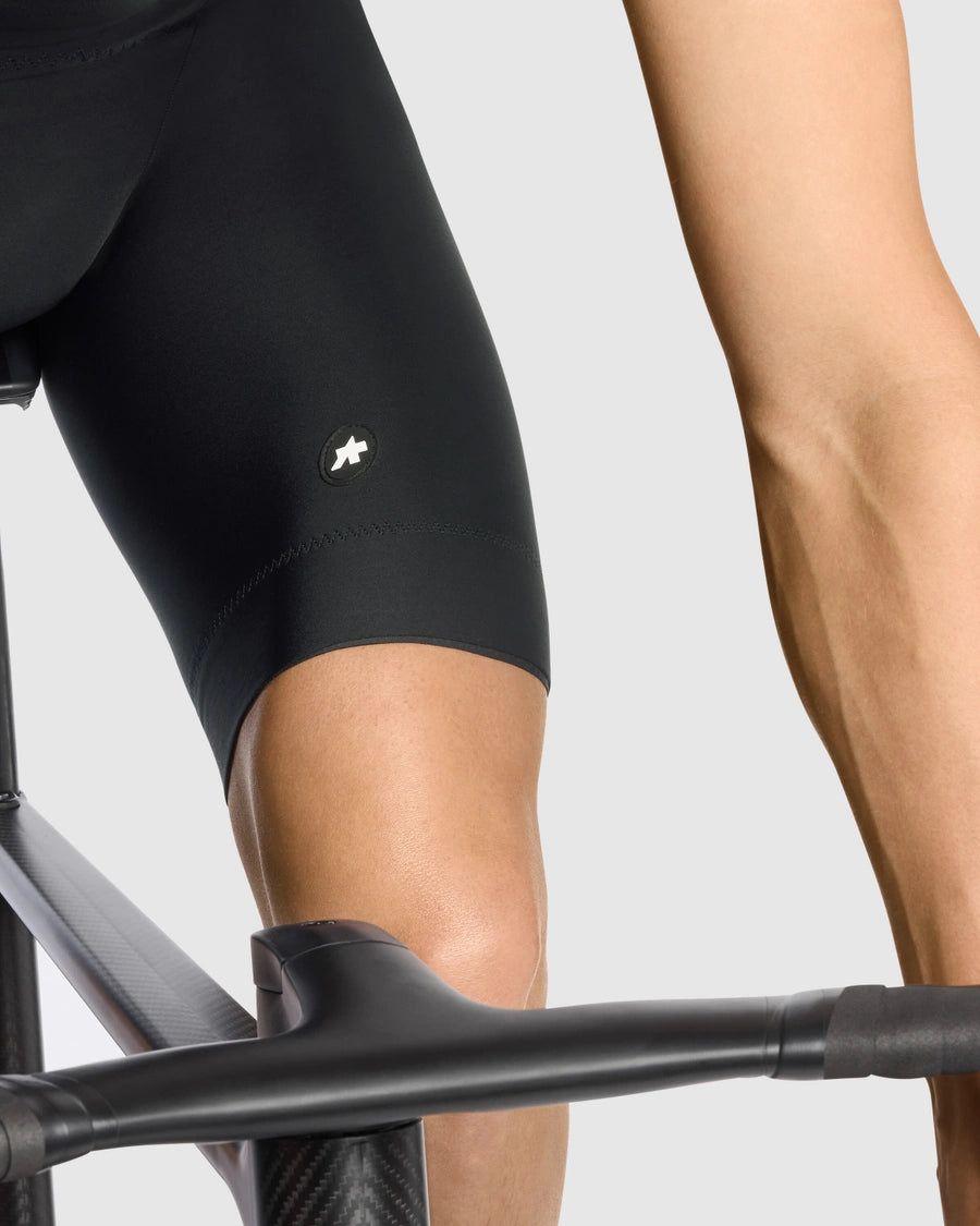 SPRING FALL EQUIPE R BIB SHORTS S11（春秋・初冬向け保温素材ビブショーツ / パッド厚9mm）