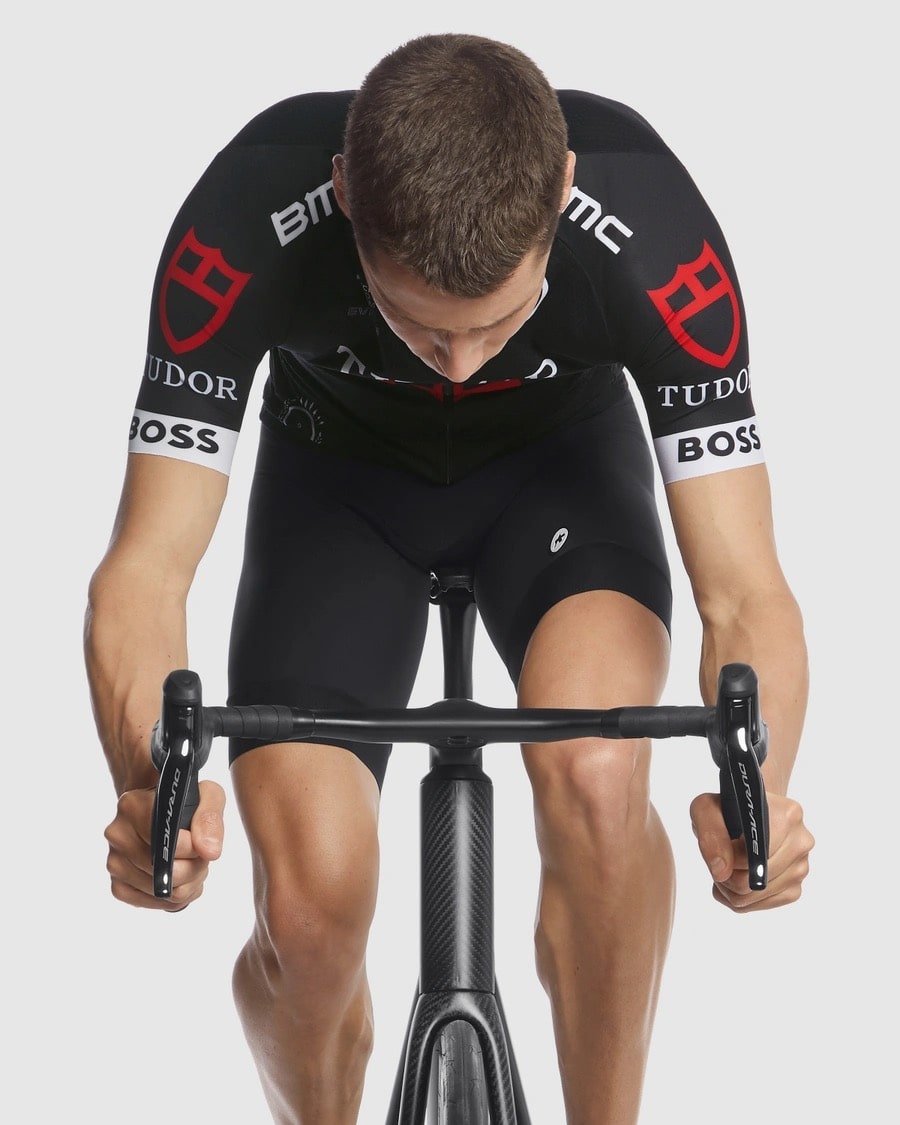 【ASSOS / アソス】TUDOR PRO CYCLING TEAM REPLICA JERSEY（コンフォート系 半袖ジャージ）