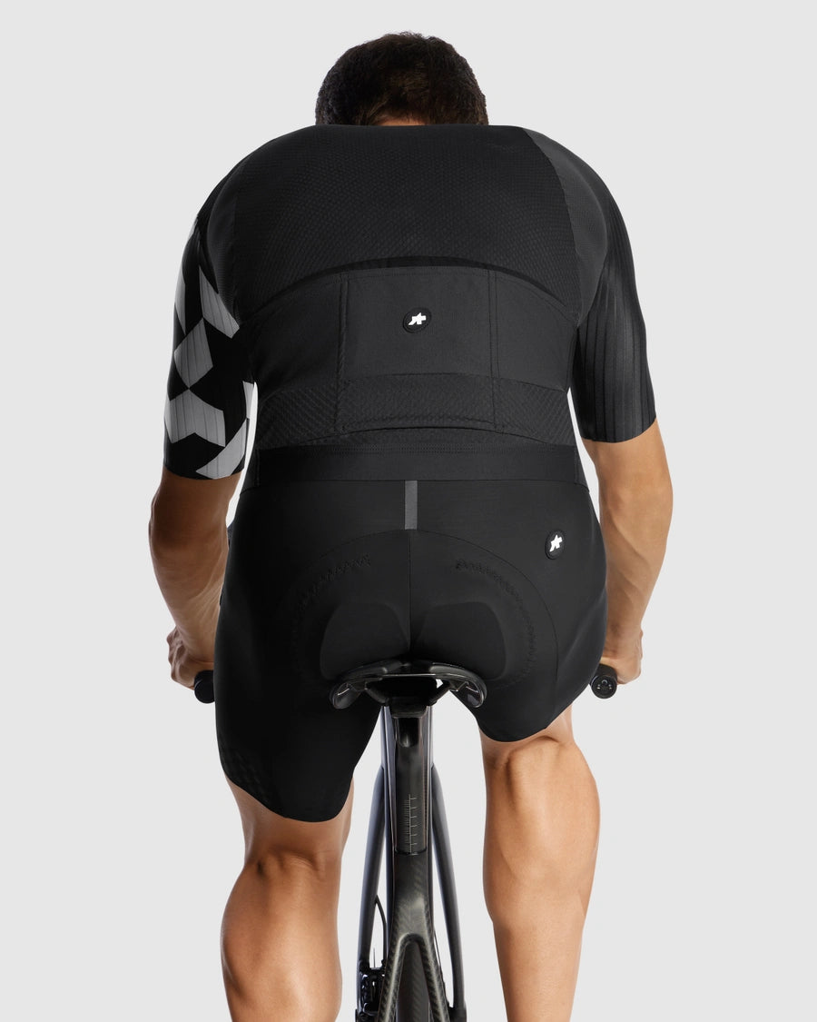 美品 ASSOS EQUIPE RSR S9 アソス ビブショーツ Sサイズ 美品 ASSOS EQUIPE RSR S9 アソス ビブショーツ Sサイズ