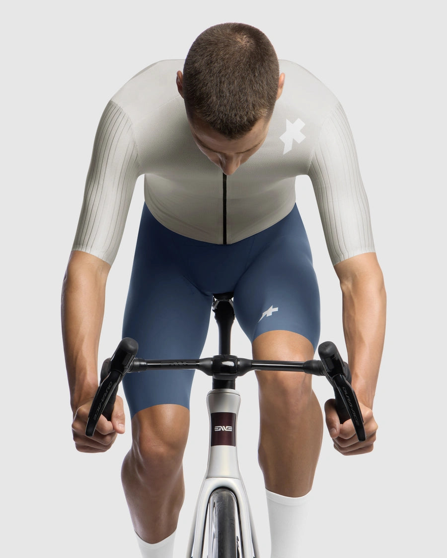 ASSOS / アソス】EQUIPE RS JERSEY S11 almond milk（上級グレード