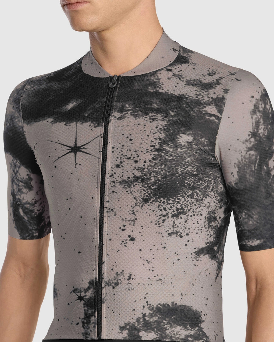 MILLE GT SS JERSEY S11 SPACE TRIP dune sand（コンフォート系 半袖ジャージ）