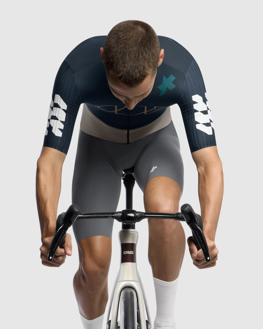 ASSOS / アソス】EQUIPE RS JERSEY ASSOS / アソス】EQUIPE RS JERSEY