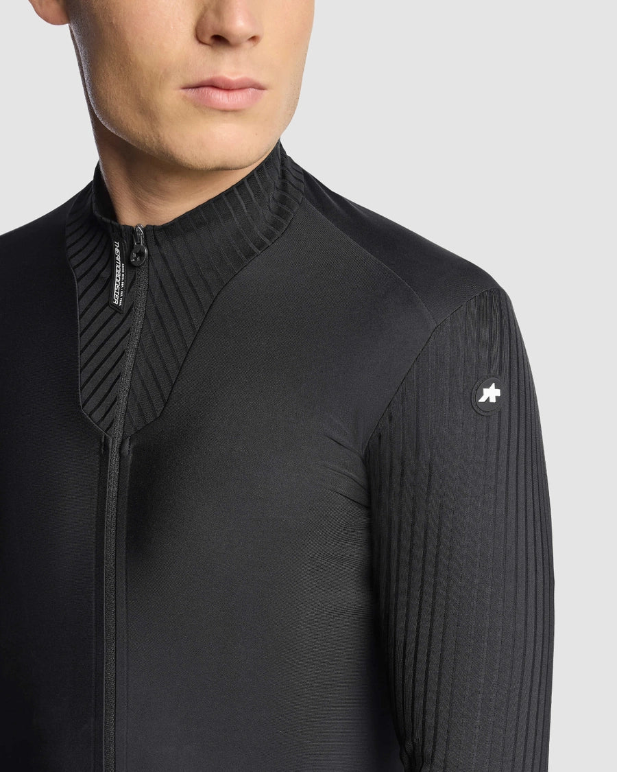 SPRING FALL THERMO BOOSTER P1（脱いだ際にバックポケットに収納できるミッドレイヤー）