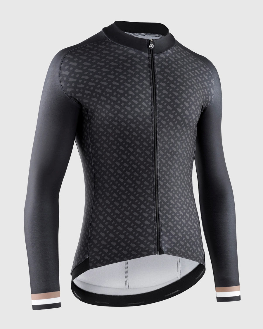 【OUTLET】2024 BOSS × ASSOS / MILLE GT SPRING FALL LS JERSEY C2 black（春秋・初冬向け フリース生地で柔らかな長袖ジャージ）