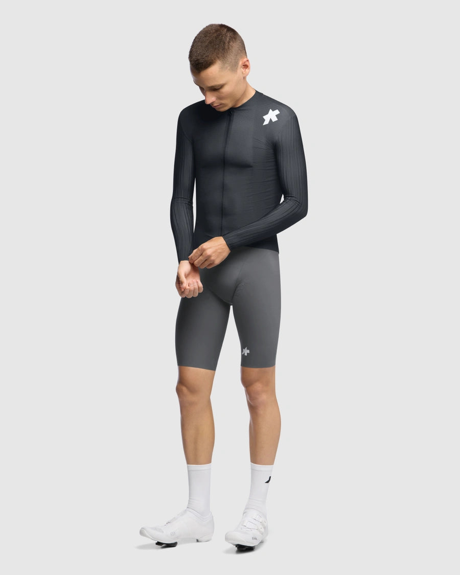 ASSOS / アソス】EQUIPE RS LS JERSEY S11 precision graphite（上級