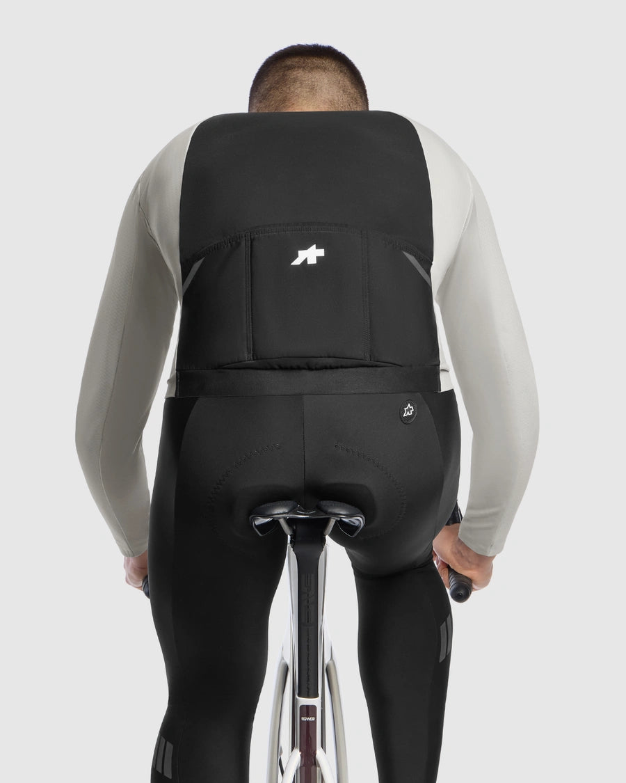 【新入荷】MILLE GT WINTER JACKET S11 EVO almond milk（標準的なスペックで、アソスの冬の定番的なウィンタージャケット）