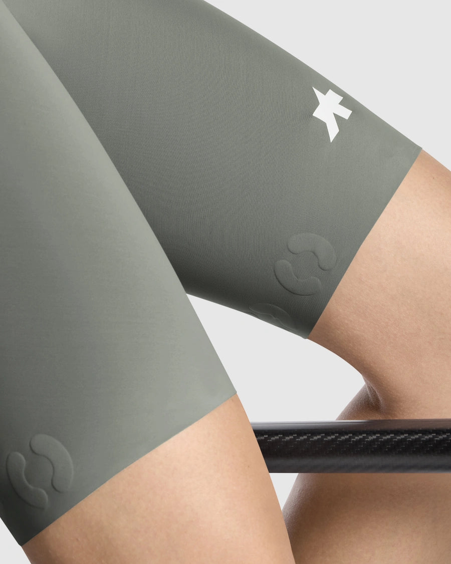 DYORA R BIB SHORTS S11 edge green（レディース レーシング系 ビブショーツ / パッド厚9mm）