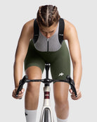 【OUTLET】2026 UMA GT BIB SHORTS S11 moss green（標準グレード / レディース エンデュランス ビブショーツ / パッド厚12mm）/ Mサイズ 1点限り