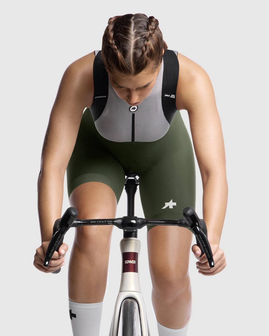 【OUTLET】2026 UMA GT BIB SHORTS S11 moss green（標準グレード / レディース エンデュランス ビブショーツ / パッド厚12mm）/ Mサイズ 1点限り
