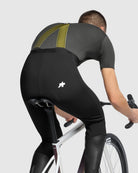 MILLE GT SHELL PANTS S11（雨や低温から脚を守る為に、あらゆる季節のボトムスの上からも履けるオーバーパンツ）