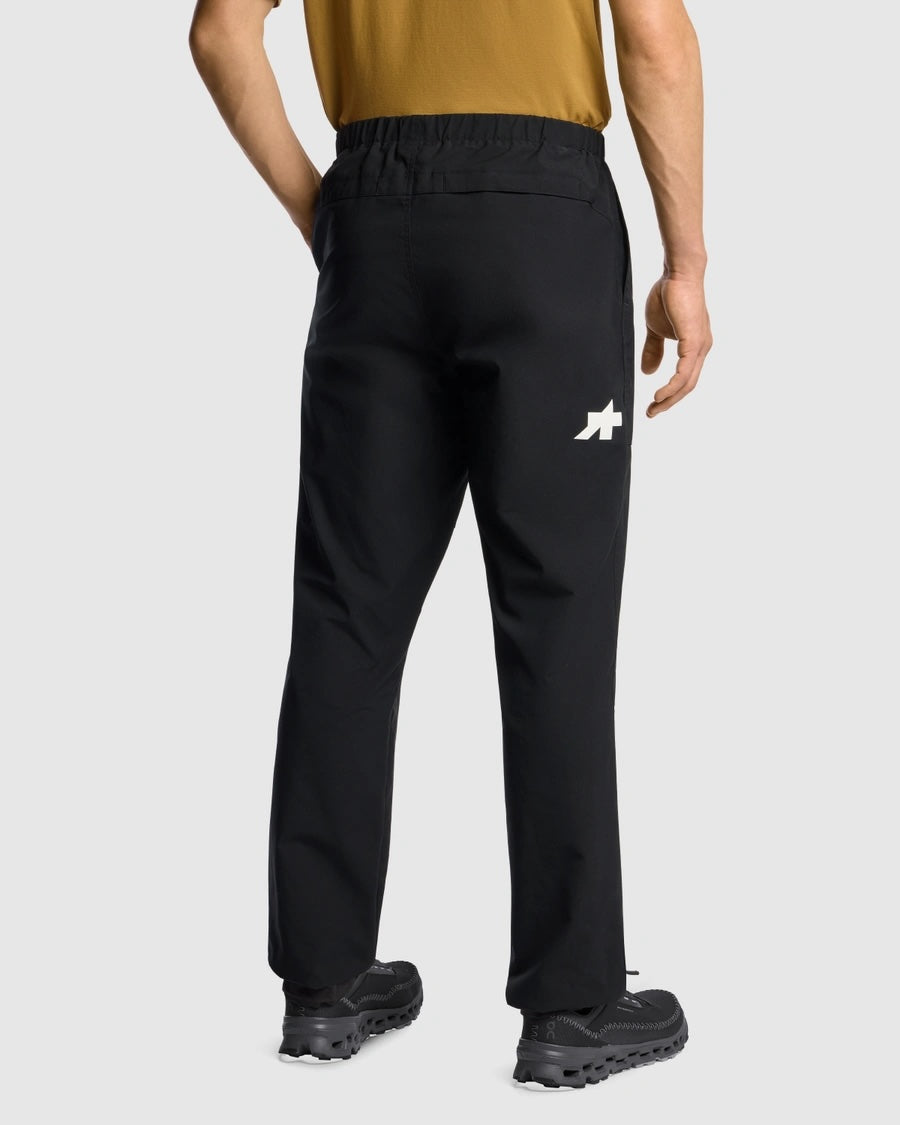 【ASSOS × MAMMUT】MOUNTAIN TOUGH PANTS MEN black（マルチユースなアウトドアパンツ）
