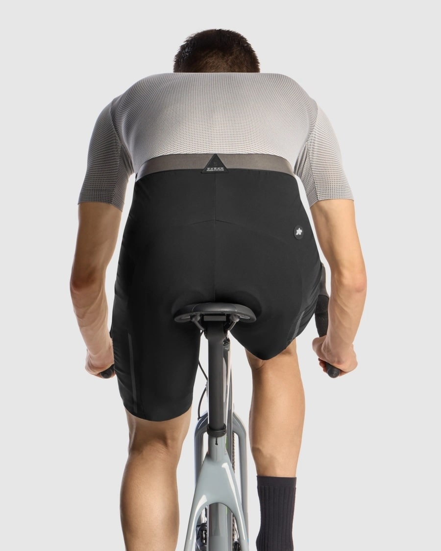 【ASSOS × MAMMUT】TACTICA CARGO SHORTS T3（オフロード オーバーショーツ）