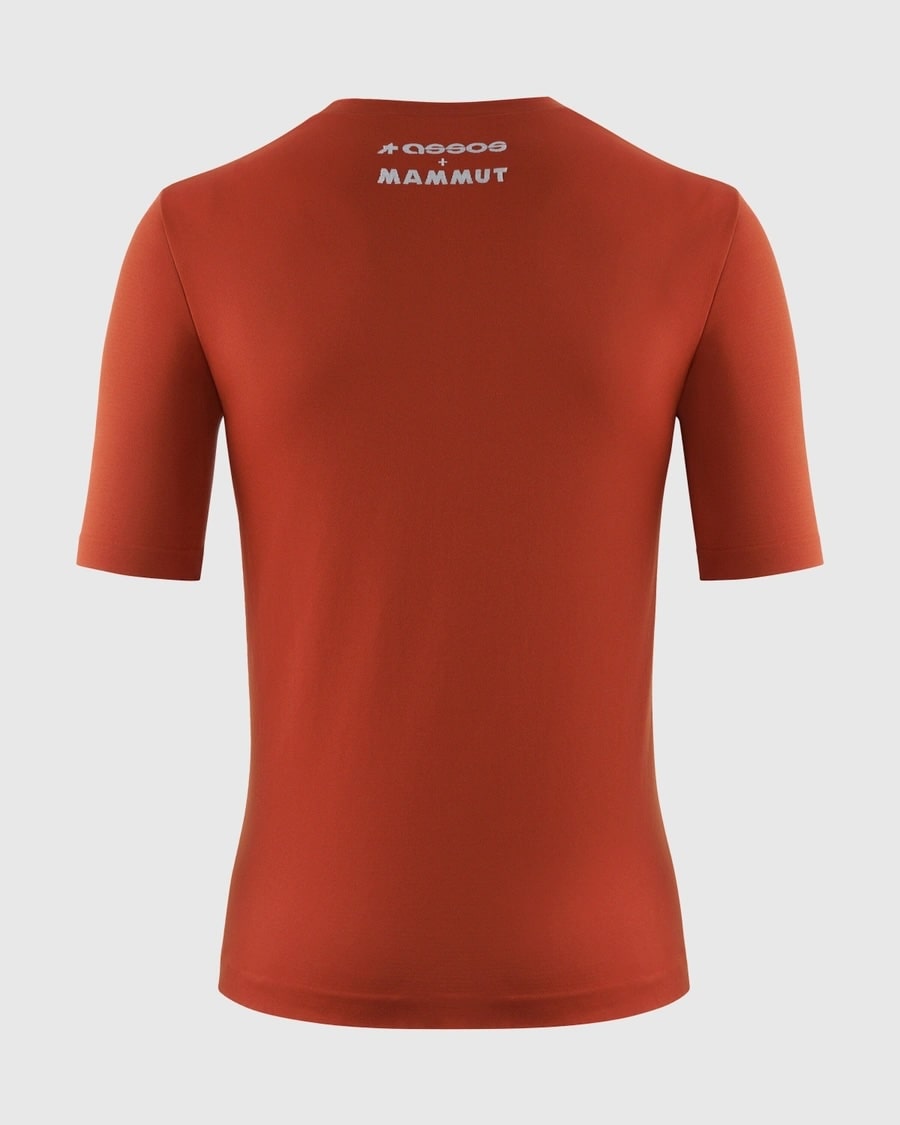 【ASSOS × MAMMUT】TACTICA TECH T-SHIRTS T5 MEN rust（機能性素材の半袖Tシャツ）