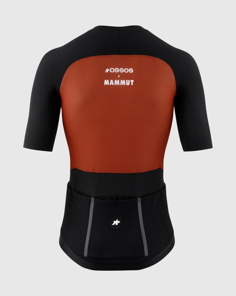 【ASSOS × MAMMUT】TACTICA JERSEY T5 rust（オフロード サイクルジャージ）