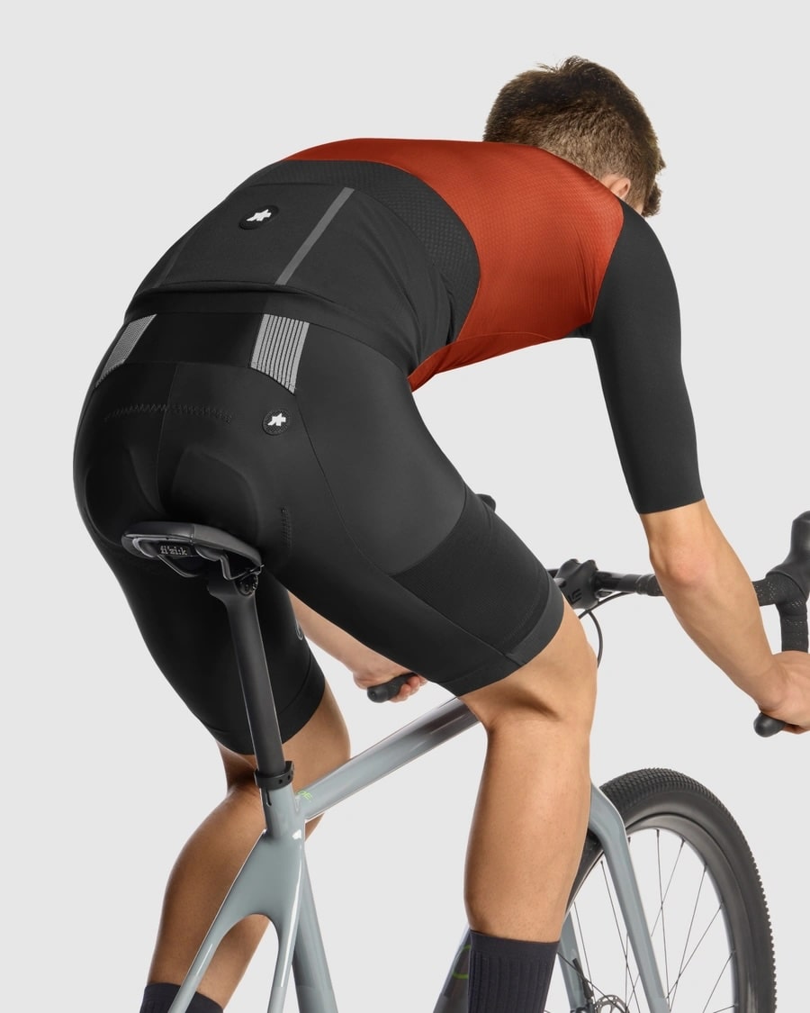 assos サイクルジャージ M tour of California 未使用 アソスの限定製品 ツアー・オブ・カリフォルニア記念ジャージと