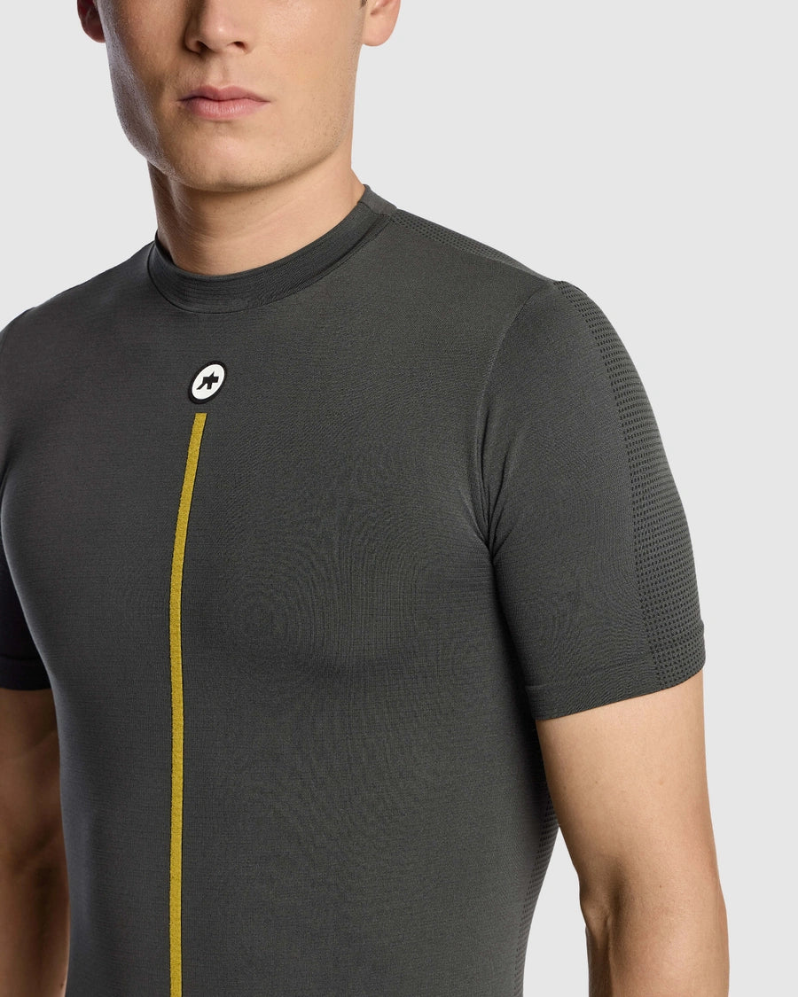 ASSOS / アソス】SPRING FALL SS SKIN LAYER P1 (極薄の保温 ASSOS / アソス】SPRING FALL SS SKIN LAYER P1 (極薄の保温
