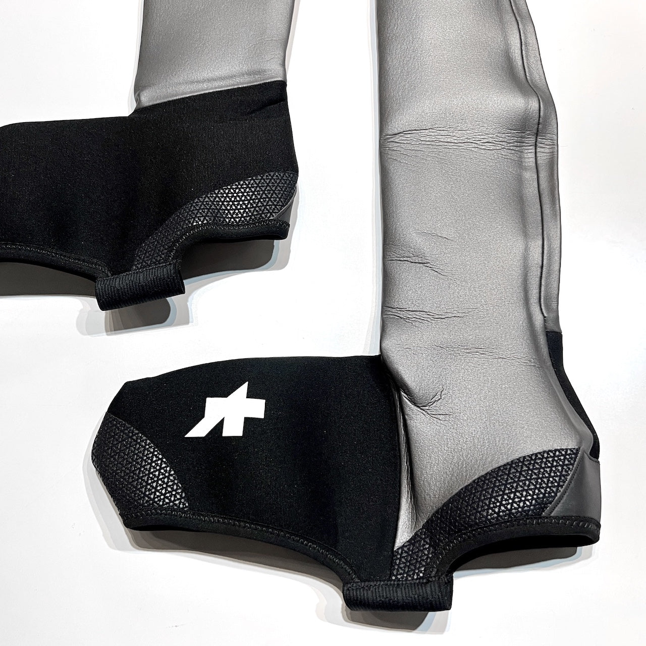 【新製品】AFTER SNOW BOOTIES P1（SPDシューズにも、通常のロードシューズにも履ける、厳冬期向けのとても丈の長いシューズカバー）