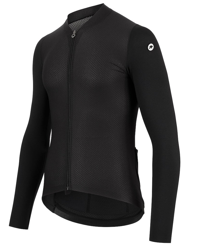 ASSOS】これを買っておけば間違いなし！！裏起毛ジャージの主役