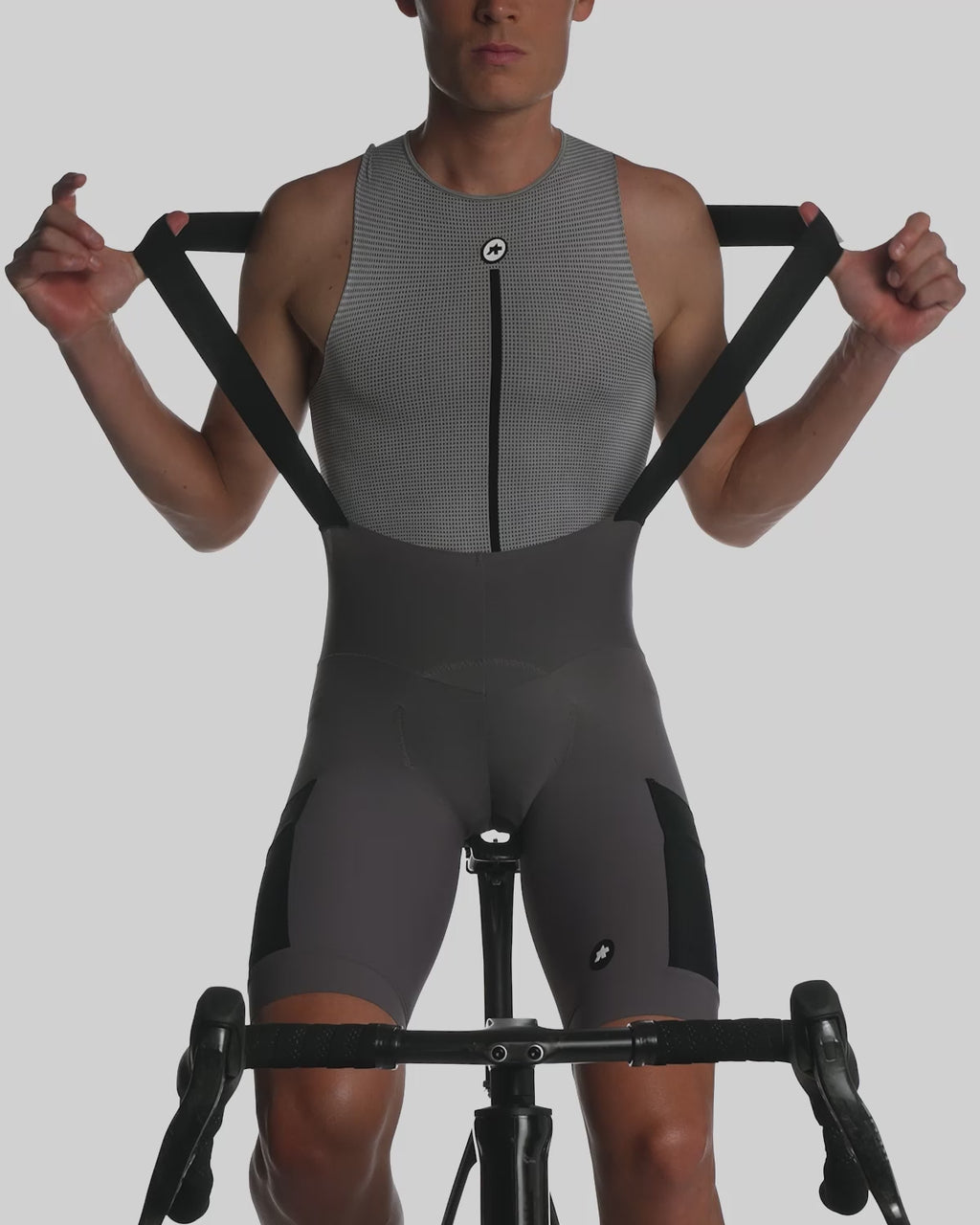 ASSOS / アソス】TACTICA 