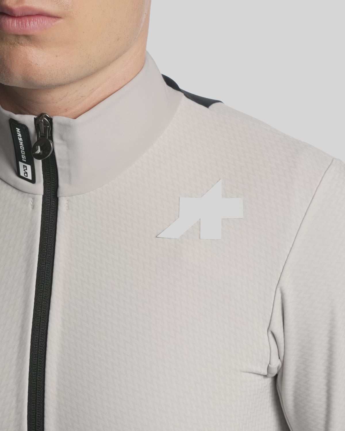 【新入荷】MILLE GT WINTER JACKET S11 EVO almond milk（標準的なスペックで、アソスの冬の定番的なウィンタージャケット）