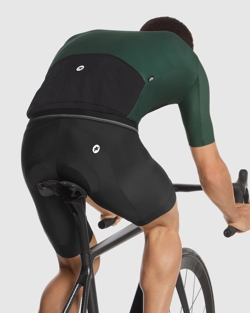 【ASSOS / アソス】2023 MILLE GT SS JERSEY C2 EVO grenade green（コンフォート系 半袖ジャージ）