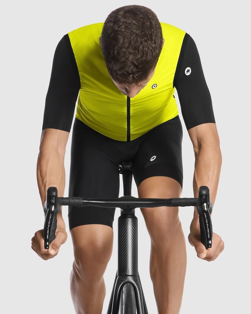 【ASSOS / アソス】MILLE GT WIND VEST C2 optic yellow（軽量 ウィンドシェル ベスト）