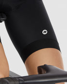 【OUTLET】2025 UMA GT BIB SHORTS C2（標準グレード / レディース ビブショーツ / パッド厚9mm）/ Mサイズ限り