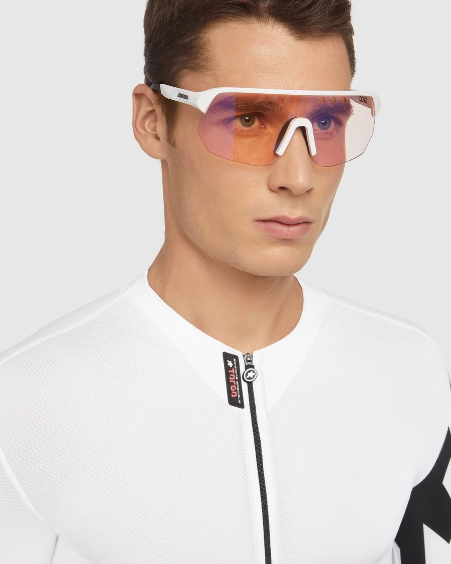 ASSOS / アソス】DONZI EYEWEAR Foto Dynamic（ブルーミラーから薄