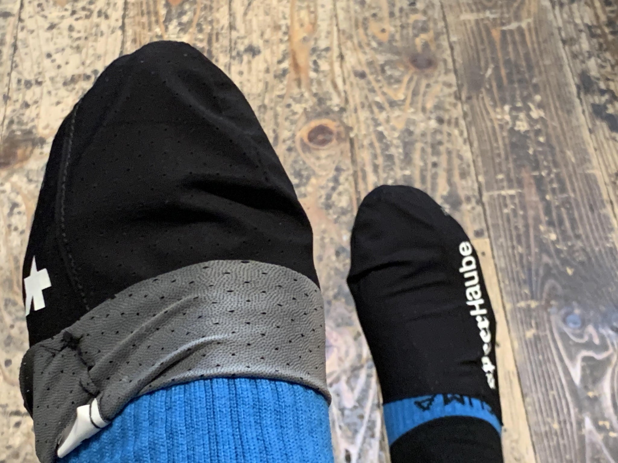 【ASSOS / アソス】SOCK COVER SPEERHAUBE（ソックスのつま先部分に被せる トゥカバー）